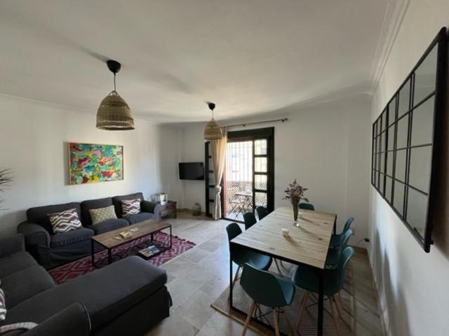 Amador Apartamento Familiar Centro Parking Amador De Los Rios Sevilla Dış mekan fotoğraf